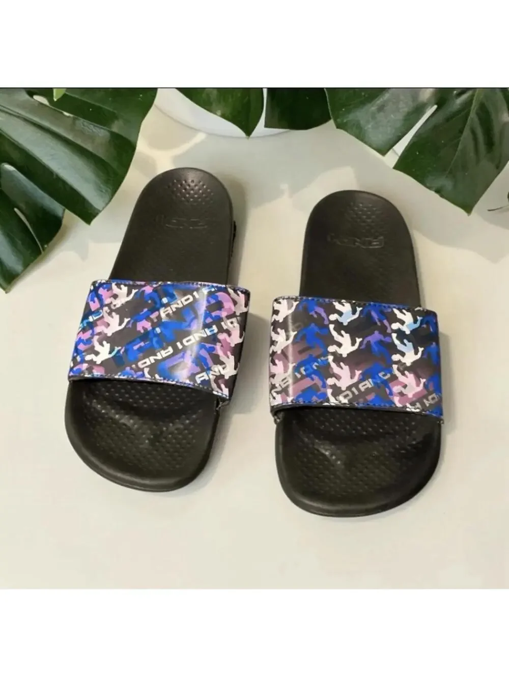 AND1 Crossover Sport Lenticular Men's Slides Slippers Size 13 Black Sandals